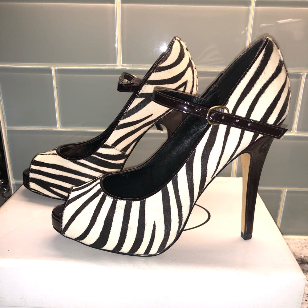 Steve Madden Platform Maryjane heels